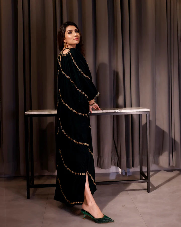 Jannat Tahir- Green Velvet Kaftan