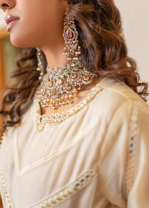 Gulnoor- Cream Maxi